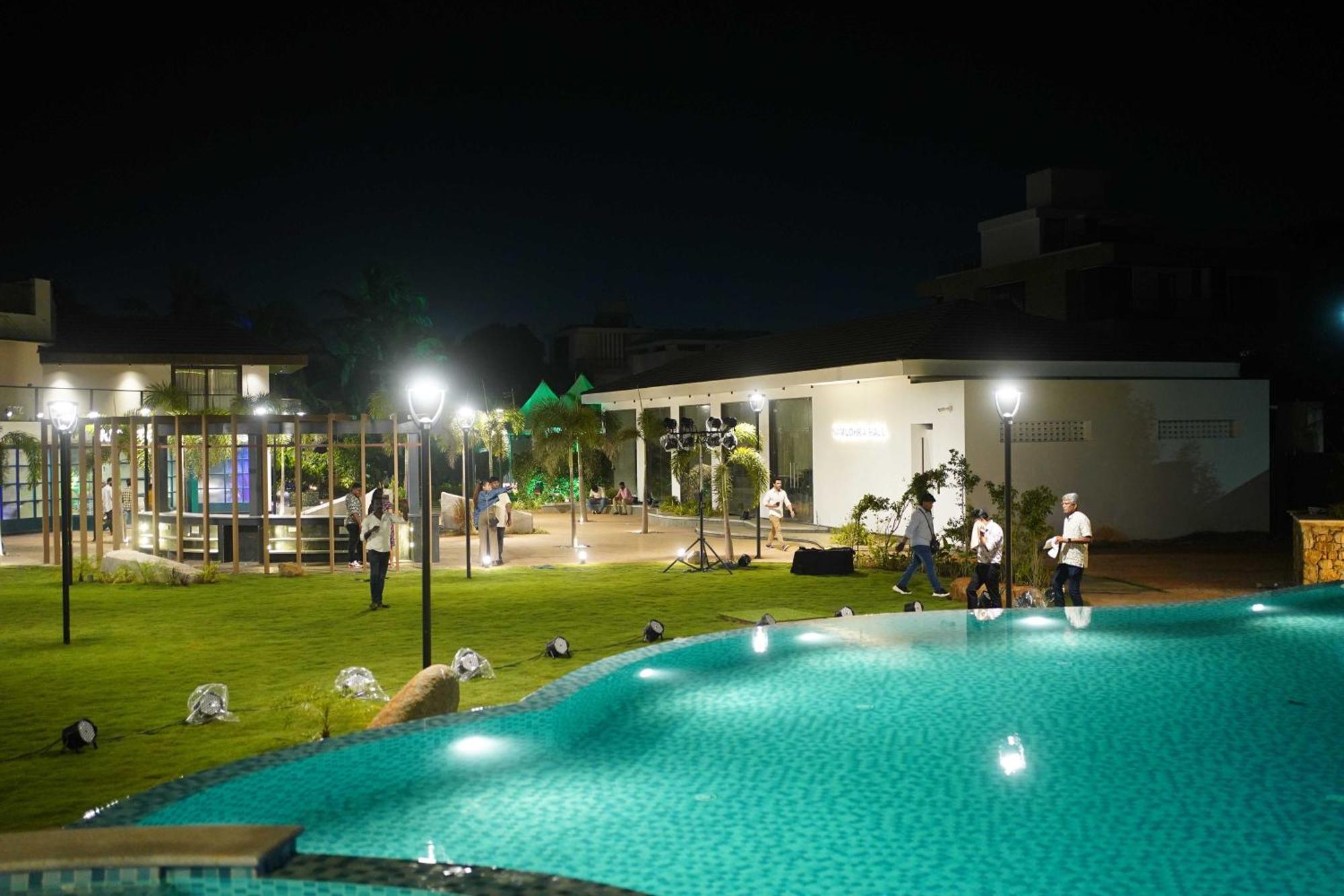 Mstays Ecr By Mirabilis Hotel Chennai Dış mekan fotoğraf