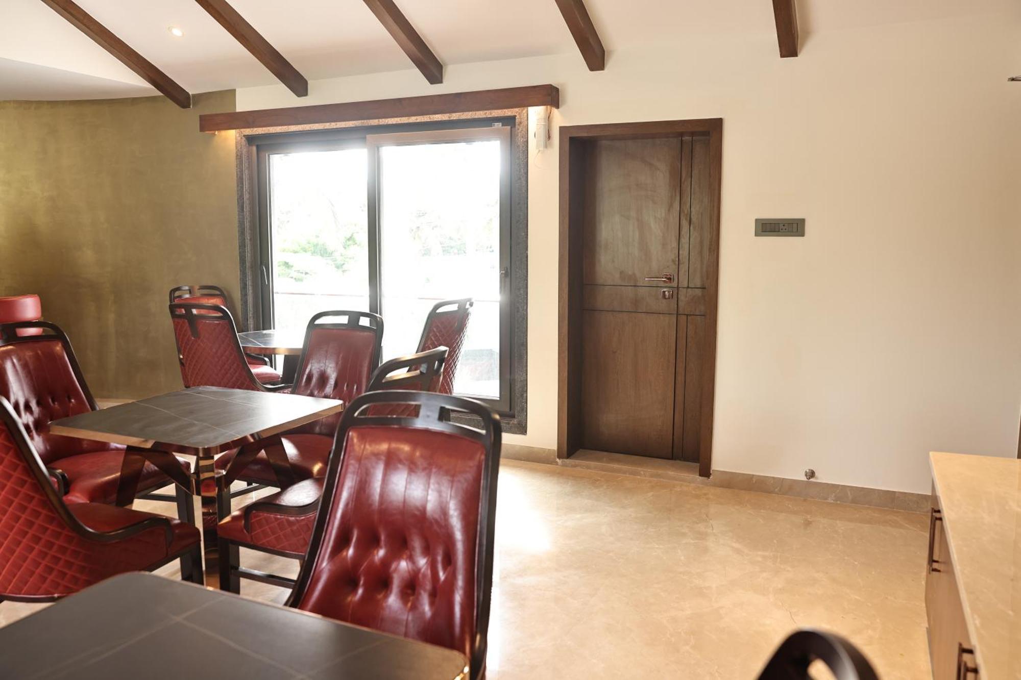 Mstays Ecr By Mirabilis Hotel Chennai Dış mekan fotoğraf
