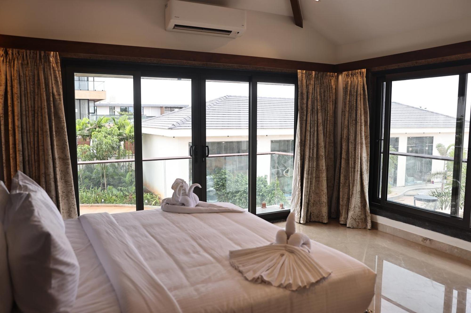 Mstays Ecr By Mirabilis Hotel Chennai Dış mekan fotoğraf